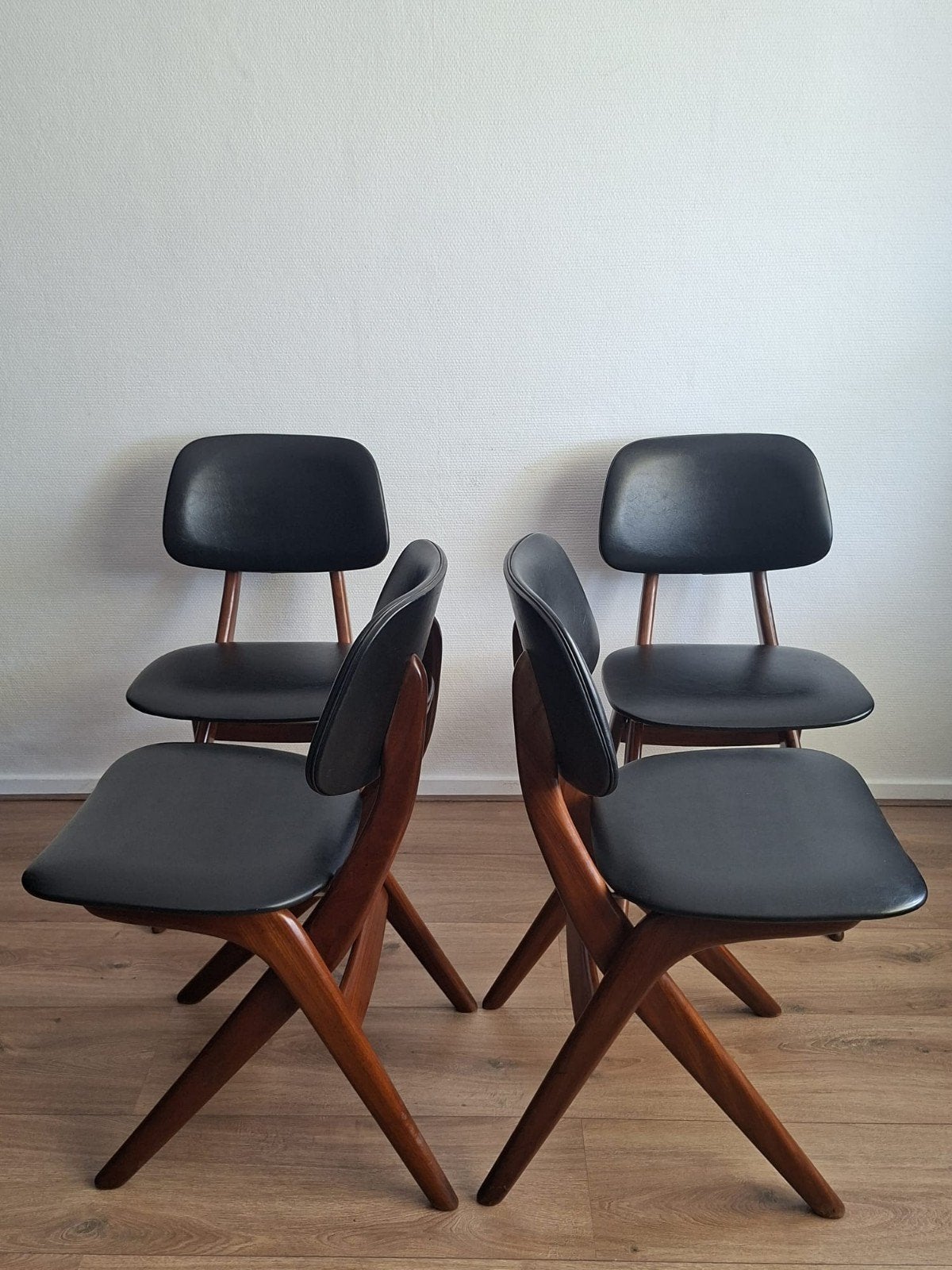 Set van 4 vintage Louis van Teeffelen "Scissor" stoelen, Ophalen, Gebruikt, Zwart, Vier