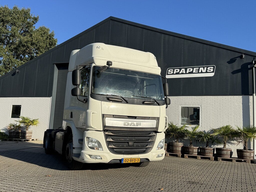 Daf CF 400 FT For EXPORT!, Overige brandstoffen, Origineel Nederlands, Bedrijf, 2 stoelen