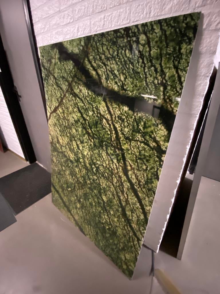 Groen abstract werk, Ophalen