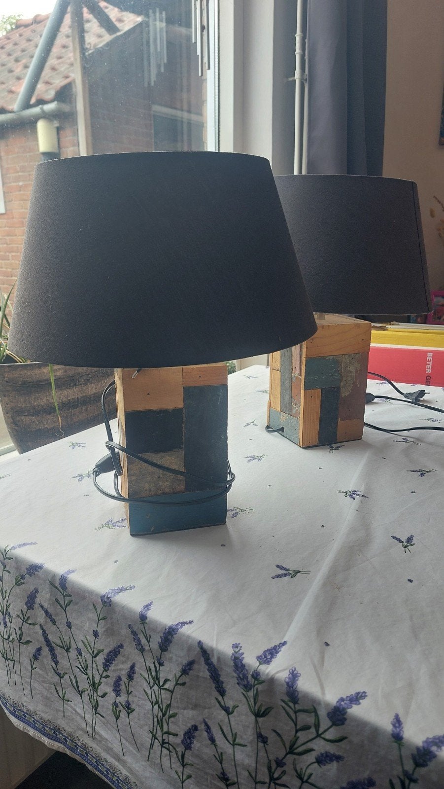 Set lampen, Ophalen