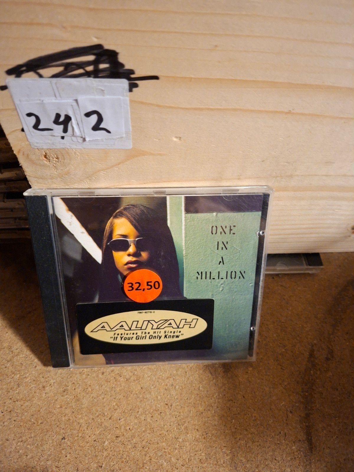 Aaliyah - One In A Million CD (met hit single), Gebruikt, Met bonustracks, Ophalen of Verzenden, R&B
