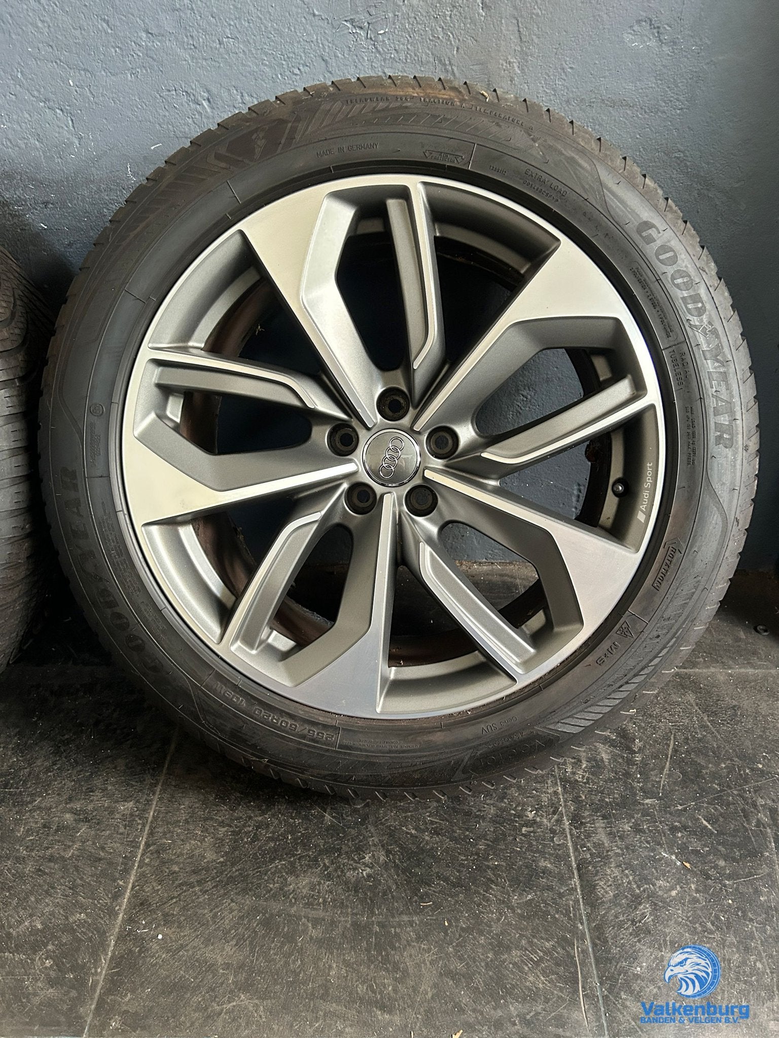 7-8mm! Originele Audi E-Tron 4KE Q7 4M Q8 4M8 20 inch antrac, Gebruikt, 255 mm, -, -