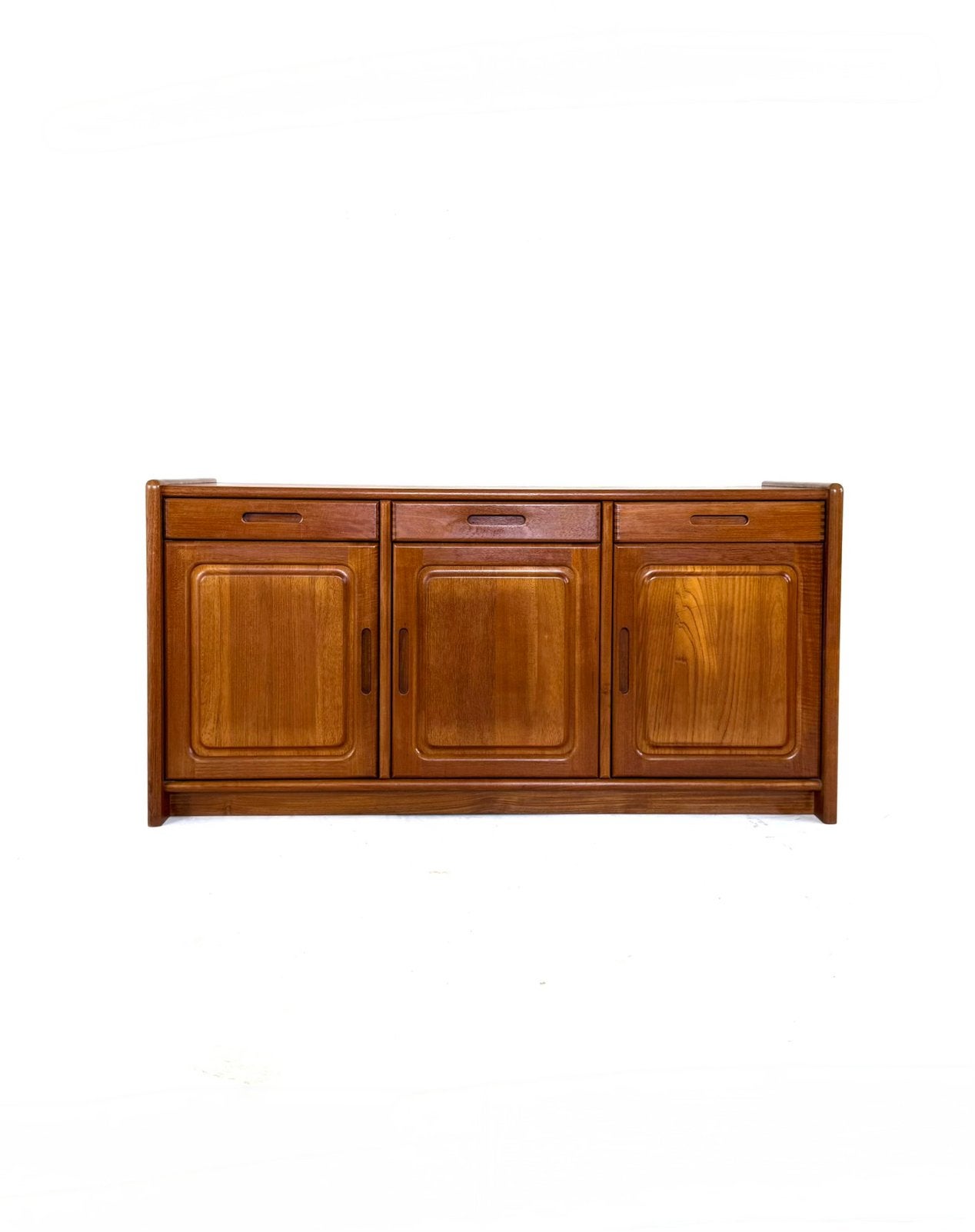 Vintage Deens teakhouten sideboard, Dyrlund ‘80, Dyrlund, Vintage retro buisframe design rotan webbing papercord deens, Dyrlund