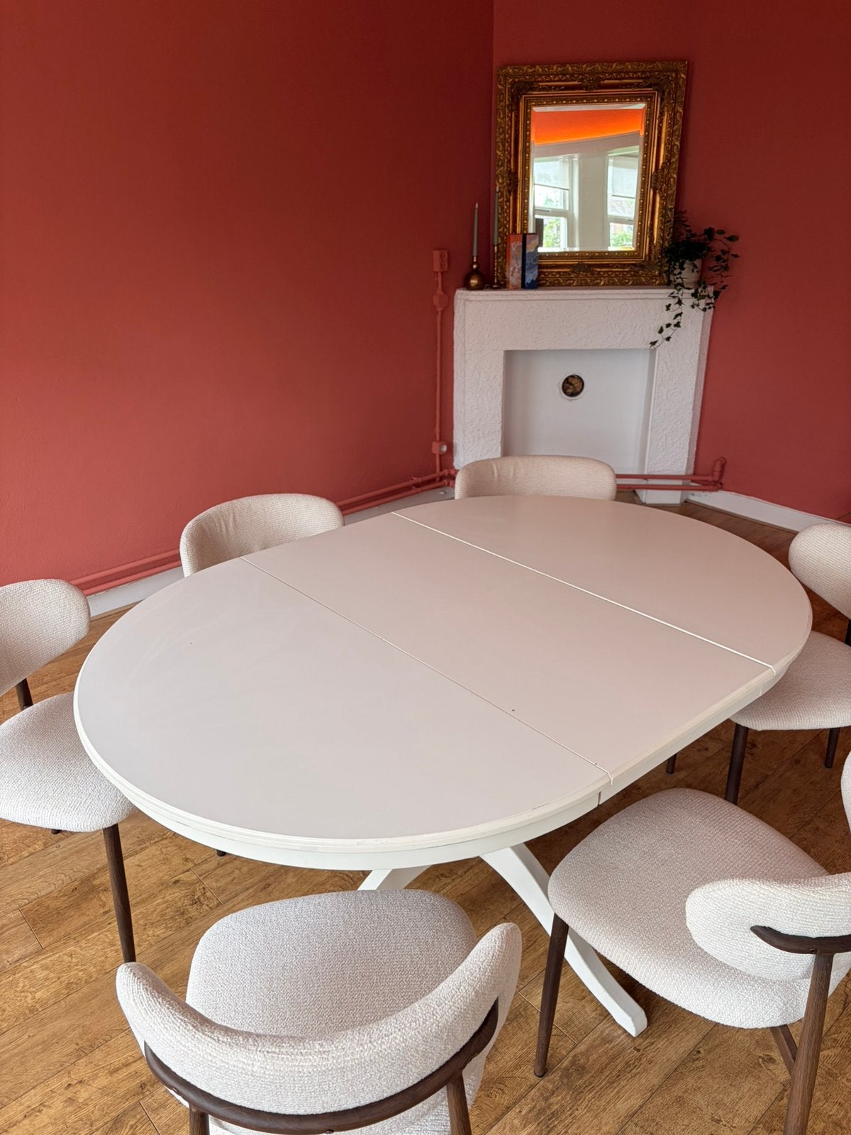 IKEA - Ronde witte tafel, Huis en Inrichting, Ophalen, Gebruikt, Rond, Vijf personen of meer
