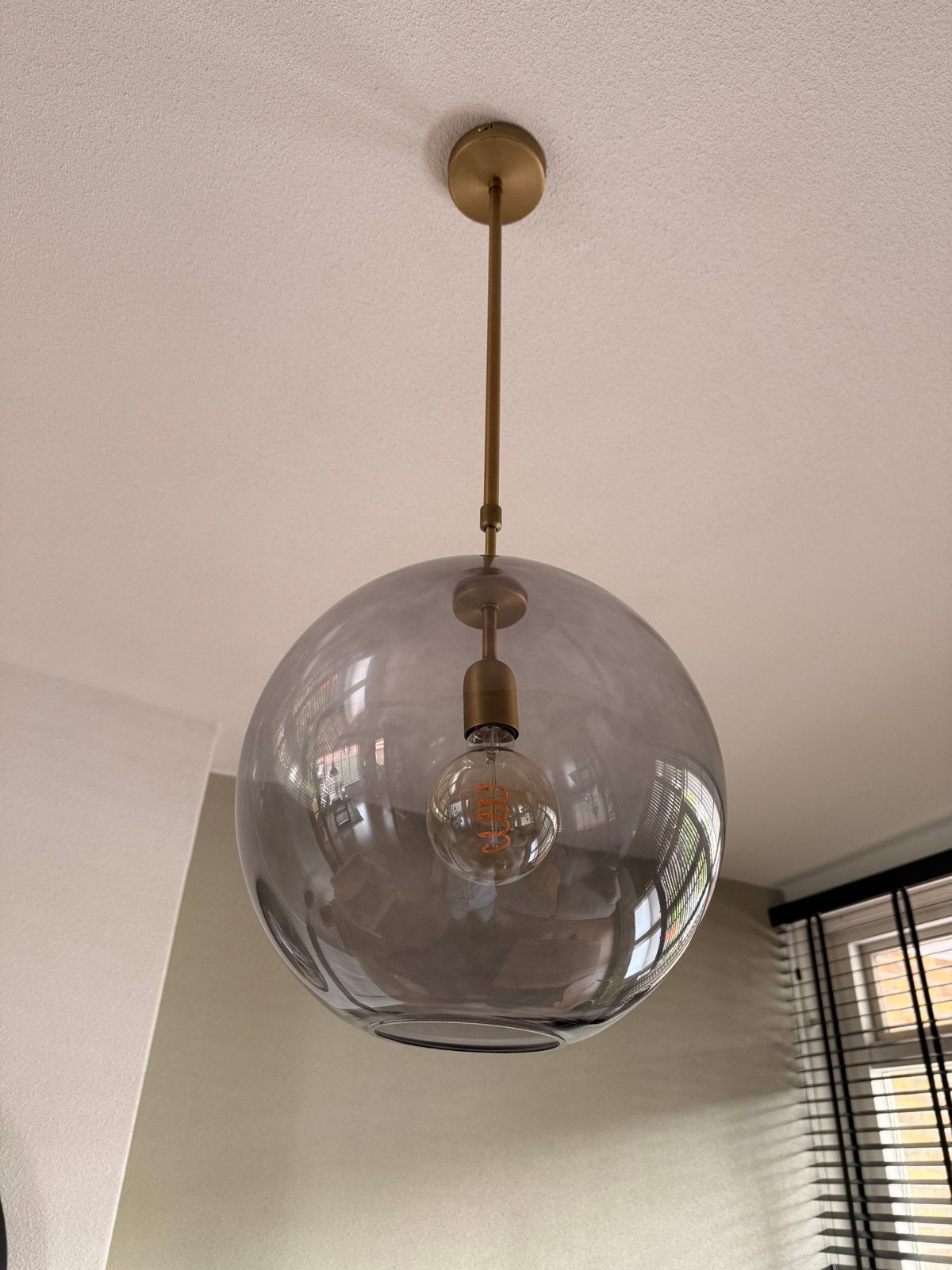 Karwei hanglamp Finn - Grijs glas, Ophalen, Zo goed als nieuw, Glas, 50 tot 75 cm