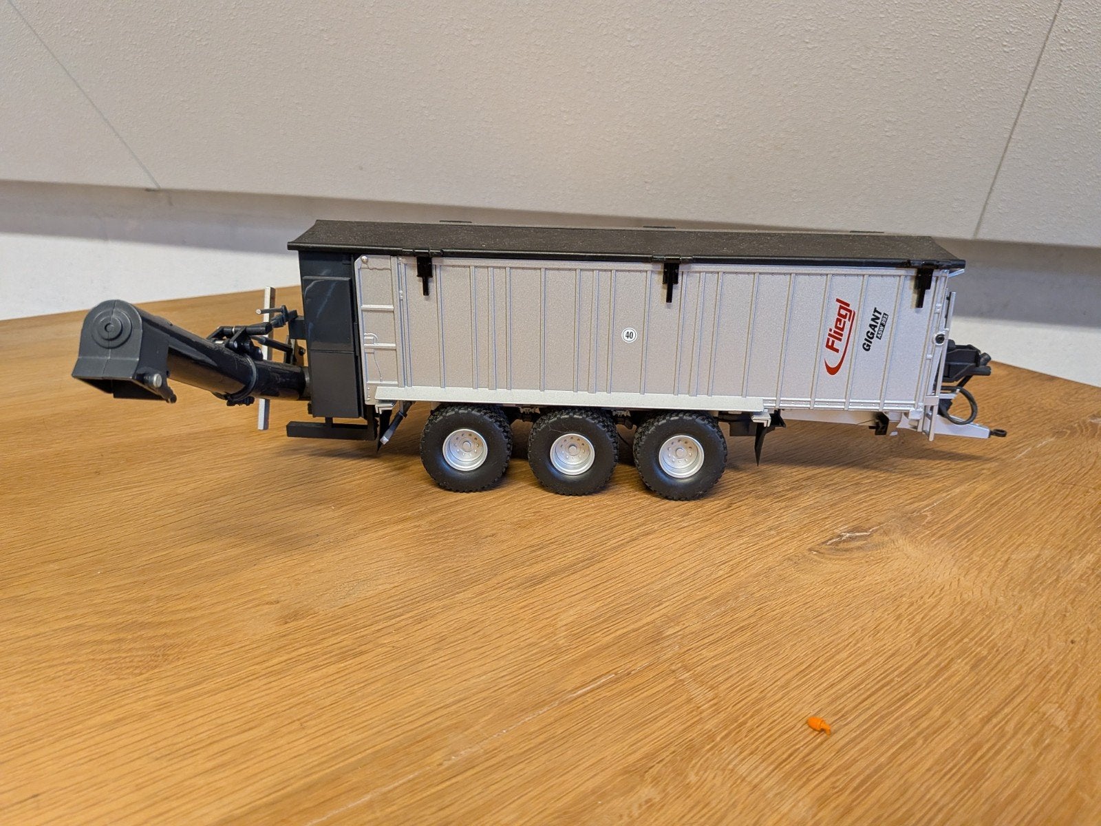 Fliegl Gigant ASW 391afschuifwagen, Ophalen of Verzenden, Zo goed als nieuw, Tractor of Landbouw