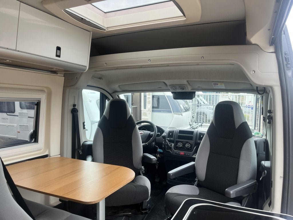Westfalia Columbus 600 D, Koelkast, Buscamper of Camperbus, Fiat, Bedrijf