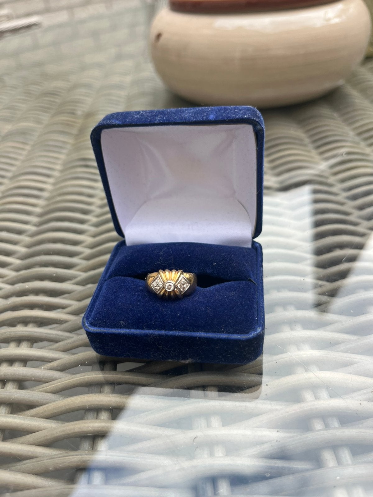 Gouden ring, Sieraden, Tassen en Uiterlijk, Ringen, Ophalen, Gebruikt, Kleiner dan 17, Dame of Heer