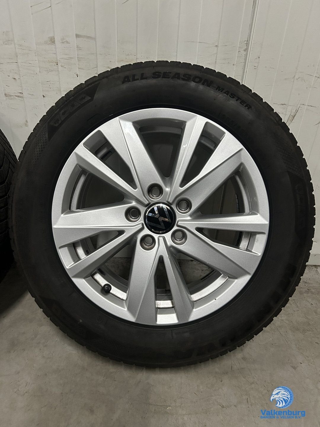 7mm! Originele VW Touran 5TA Karlstad 16 inch velgen 5x112 A, Auto-onderdelen, Gebruikt, -, Banden en Velgen, All Season