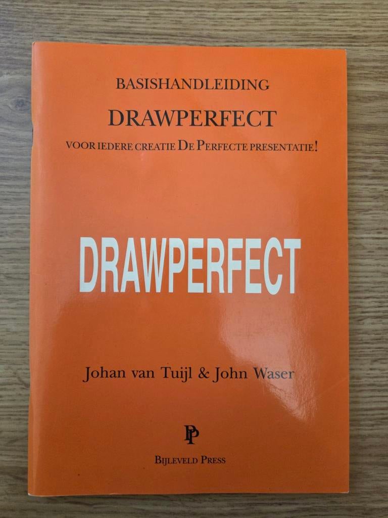 Basishandleiding drawperfect johan van tuijl & john waser, Ophalen of Verzenden, Gelezen