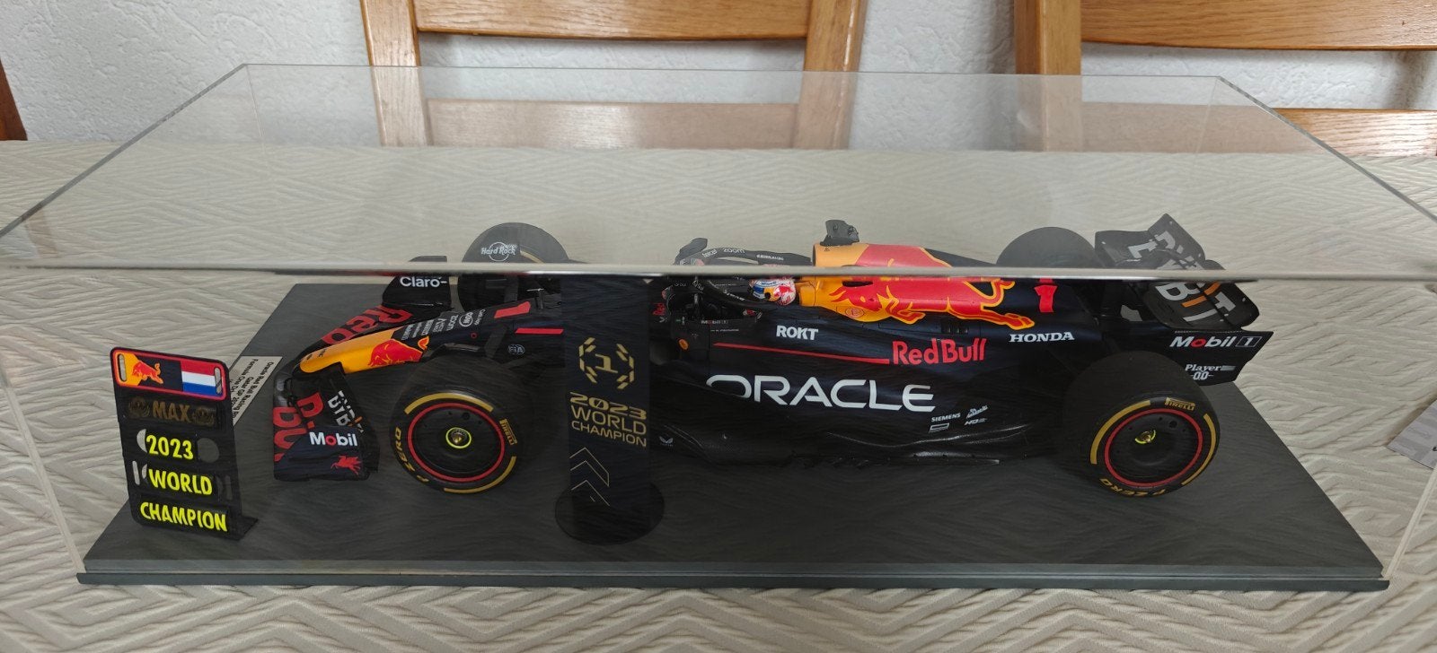 Max Verstappen 1:12 Qatar World Champion Spark, Ophalen of Verzenden, Zo goed als nieuw, Formule 1