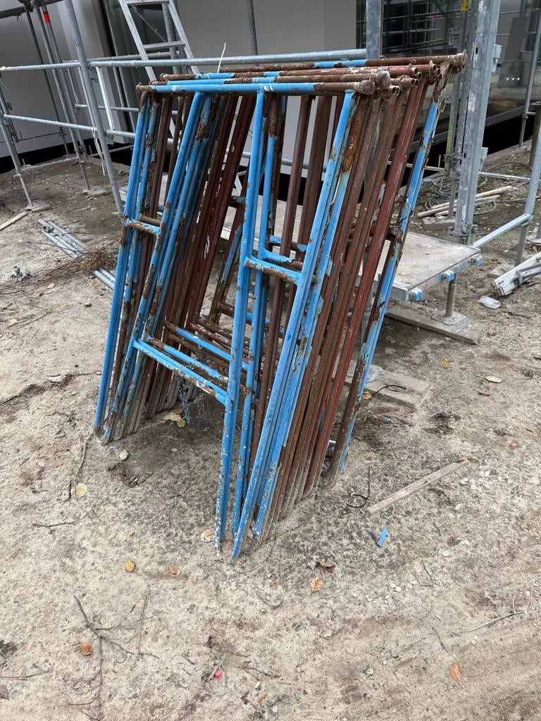 Gebruikte metsel schragen 1,50, Ophalen of Verzenden, Gebruikt, Gevelsteiger, 5 meter of hoger