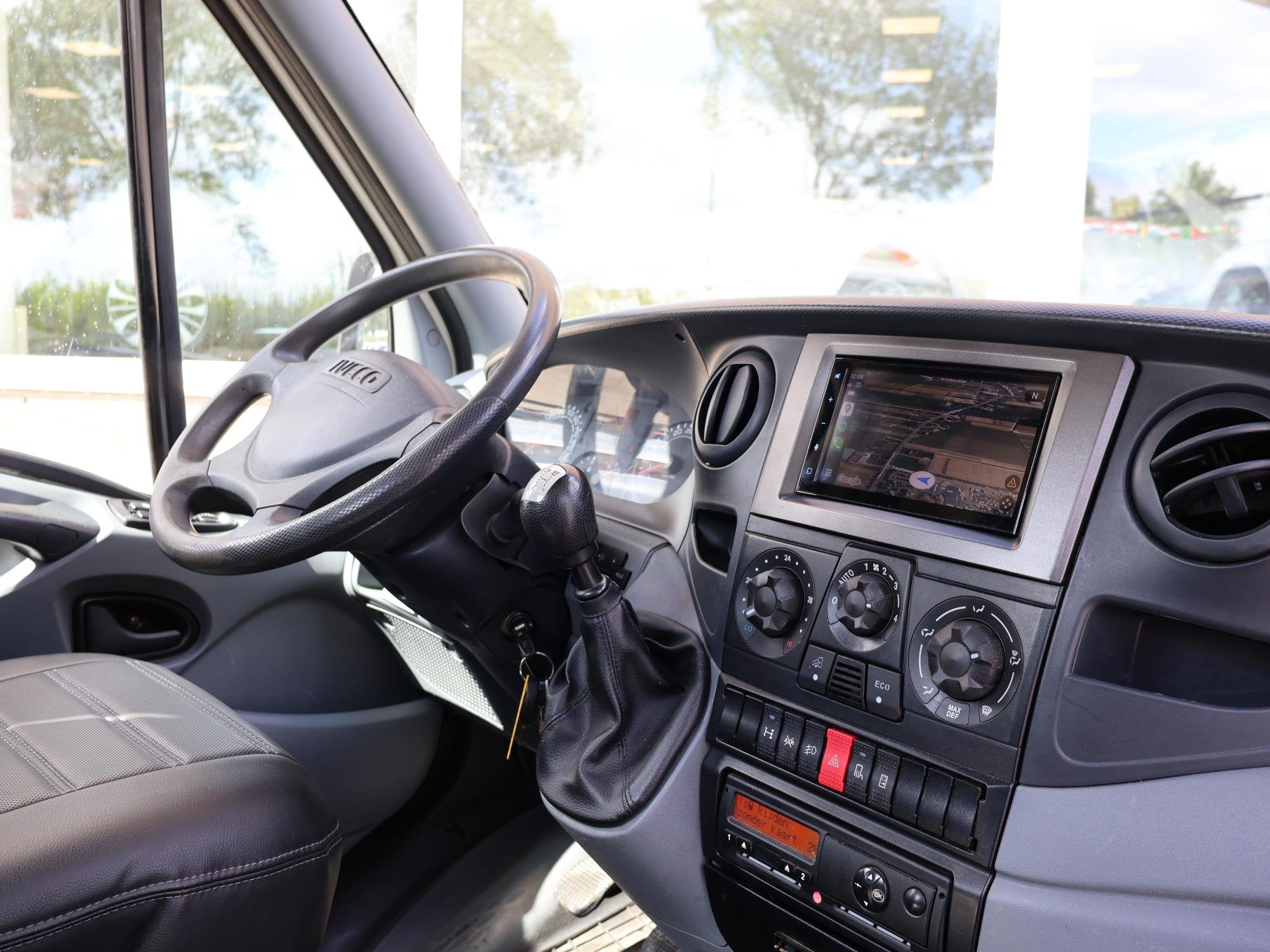 Iveco Daily 3.0D 177 PK BE TREKKER *LUCHTREMMEN* 11.990 KG S, Gebruikt, 4 cilinders, Iveco, Wit