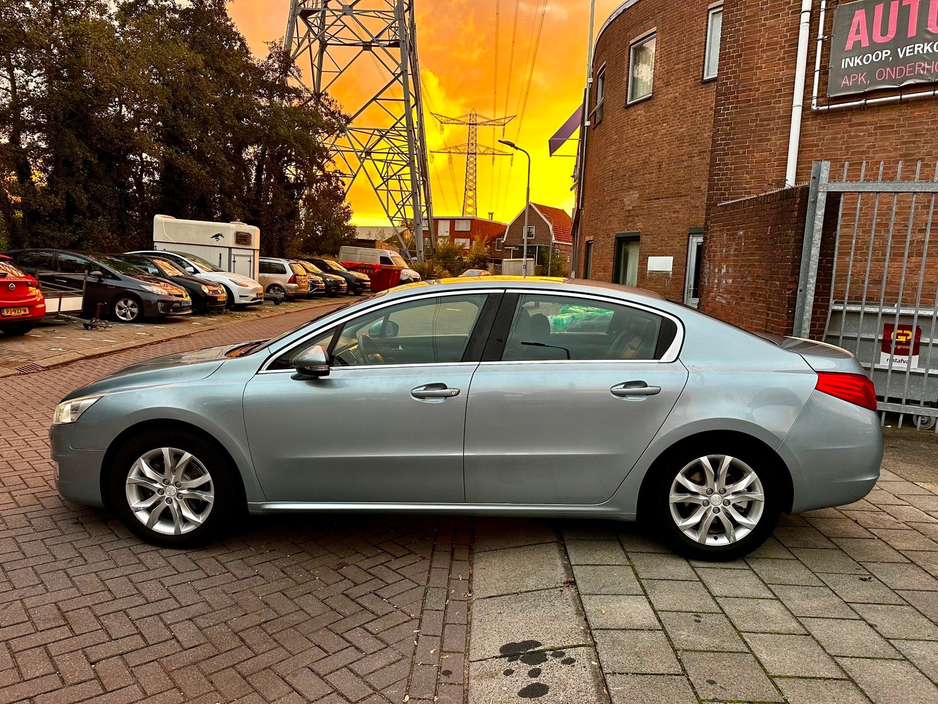 Peugeot 508 2.0 HDi Blue Lease Premium Hybrid4 Automaat, Auto's, Automaat, Euro 5, 28 km/l, Gebruikt