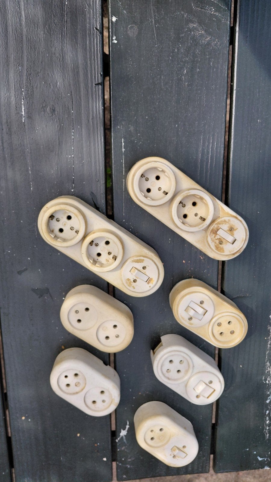 Vintage schakelmateriaal, wit bakeliet., Ophalen, Gebruikt, Overige merken, Stopcontact