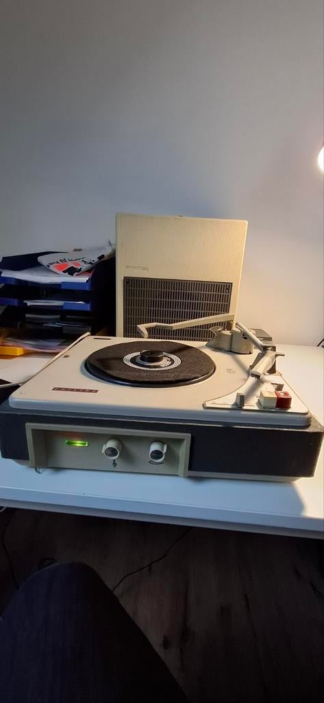 Platenspeler Philips koffer model uit 1964., Audio, Tv en Foto, Platenspelers, Ophalen of Verzenden, Gebruikt, Platenspeler, Philips