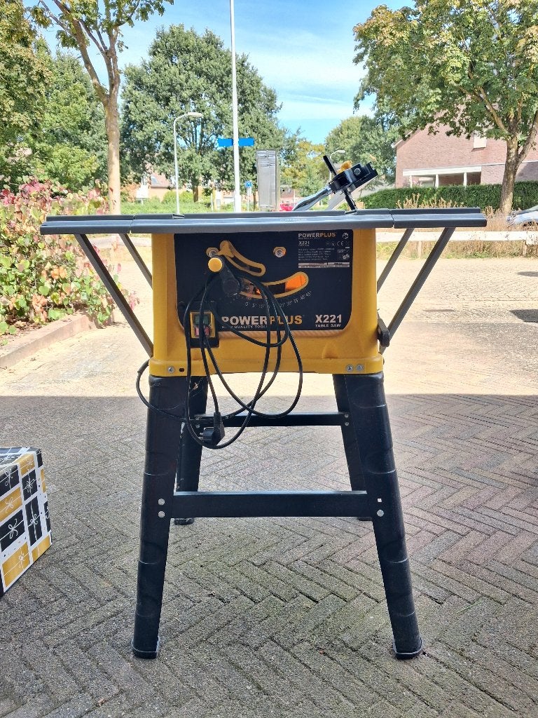 Tafelzaag PowerPlus X221 goed werkend, Ophalen, Gebruikt, Cirkelzaag, 70 mm of meer