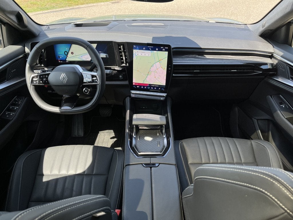Renault Espace E-Tech 200 PK Iconic/Harman Kardon / Panorama, 12 maanden, Gebruikt, 1199 cc, Overige brandstoffen
