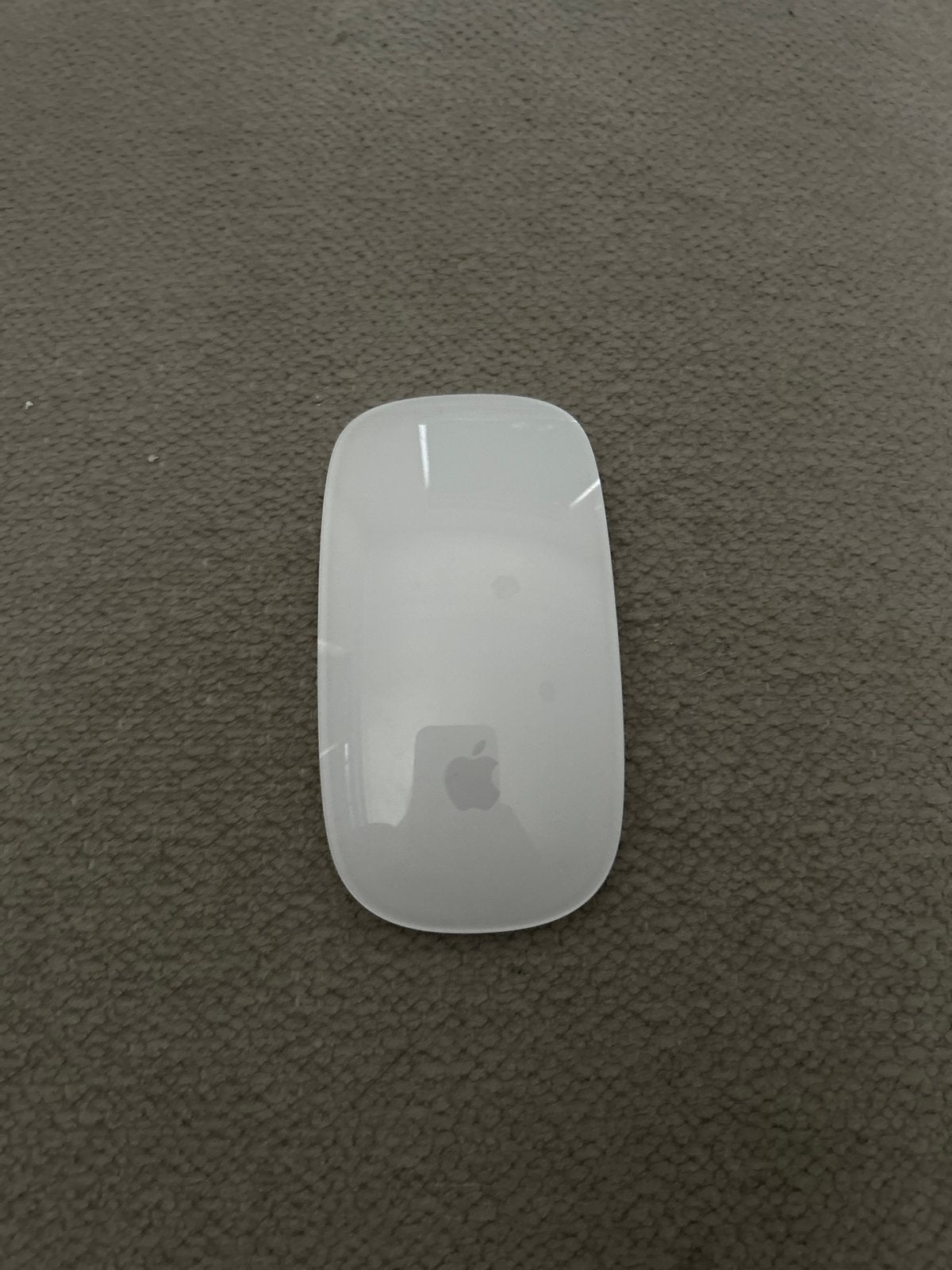 Apple Magic Mouse 2 - Draadloze muis, Computers en Software, Muizen, Ophalen, Rechtshandig, Muis, Zo goed als nieuw