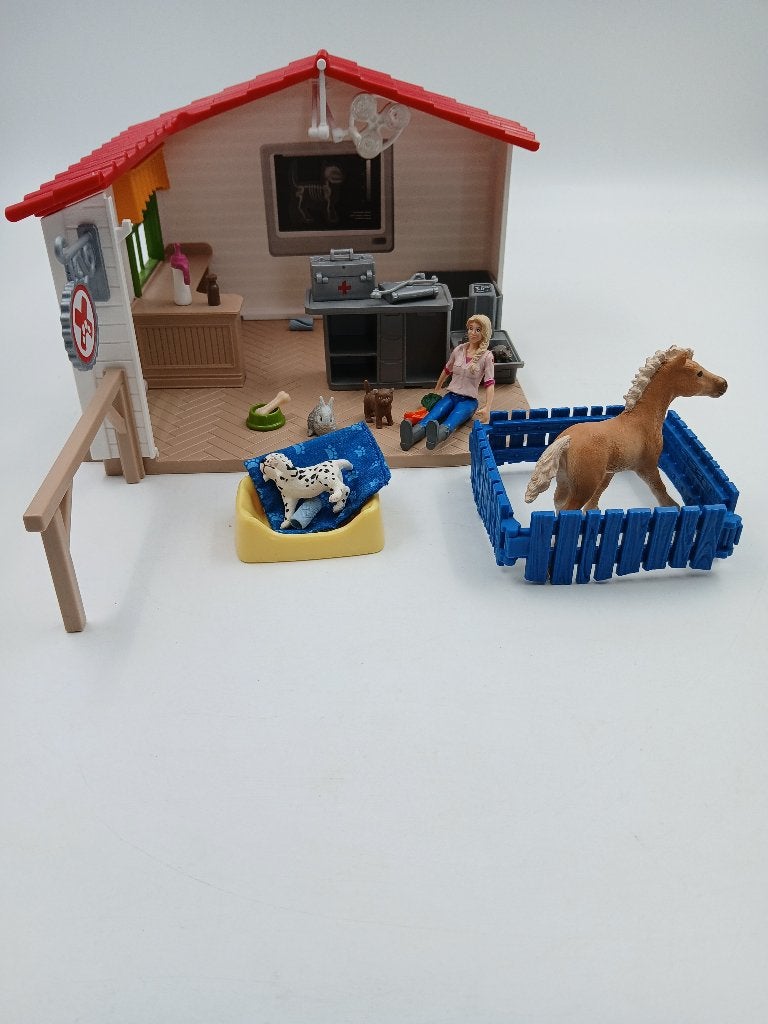 Schleich Farm World 42502, Dierenartspraktijk met Huisdieren, Ophalen of Verzenden, Gebruikt