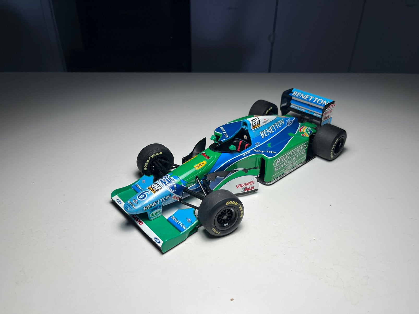 MiniChamps - Benetton B194 F1 - Schaal 1:18, Verzenden, Gebruikt, Auto, MiniChamps
