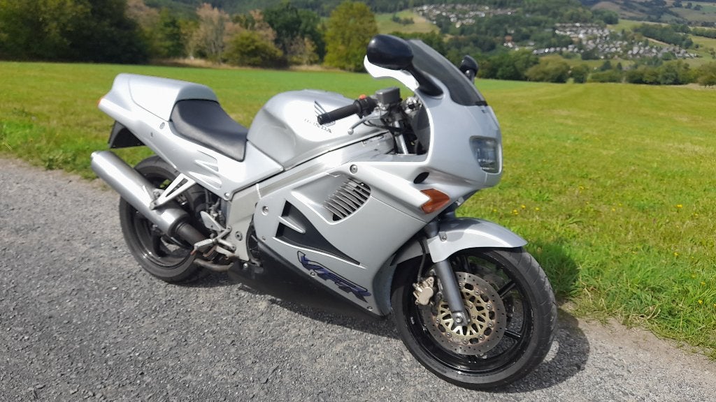 Honda VFR 750F RC36/2 maart 1996 volle service 56.641km, 4 cilinders, Motorrijbewijs A, Gebruikt, Meer dan 35 kW