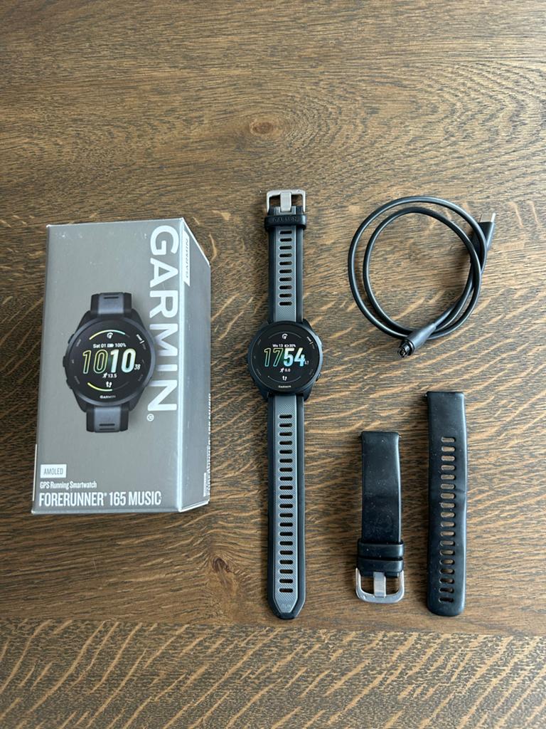 Garmin Forerunner 165 Music + doos en extra bandje, Afstand, Zwart, Ophalen of Verzenden, Zo goed als nieuw