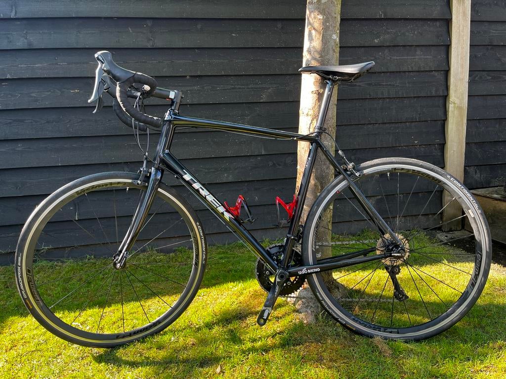 Trek Domane AL 2 2021 racefiets - zwart, Fietsen en Brommers, 28 inch, Gebruikt, Velgrem, Aluminium