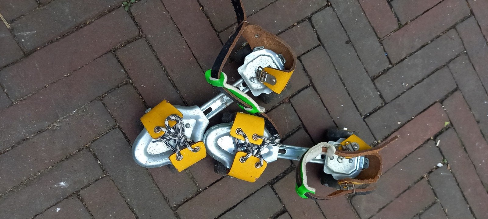 Vintage rolschaatsen, verstelbaar om onder schoenen te drage, Verzenden, Verstelbaar, Gebruikt, Dames