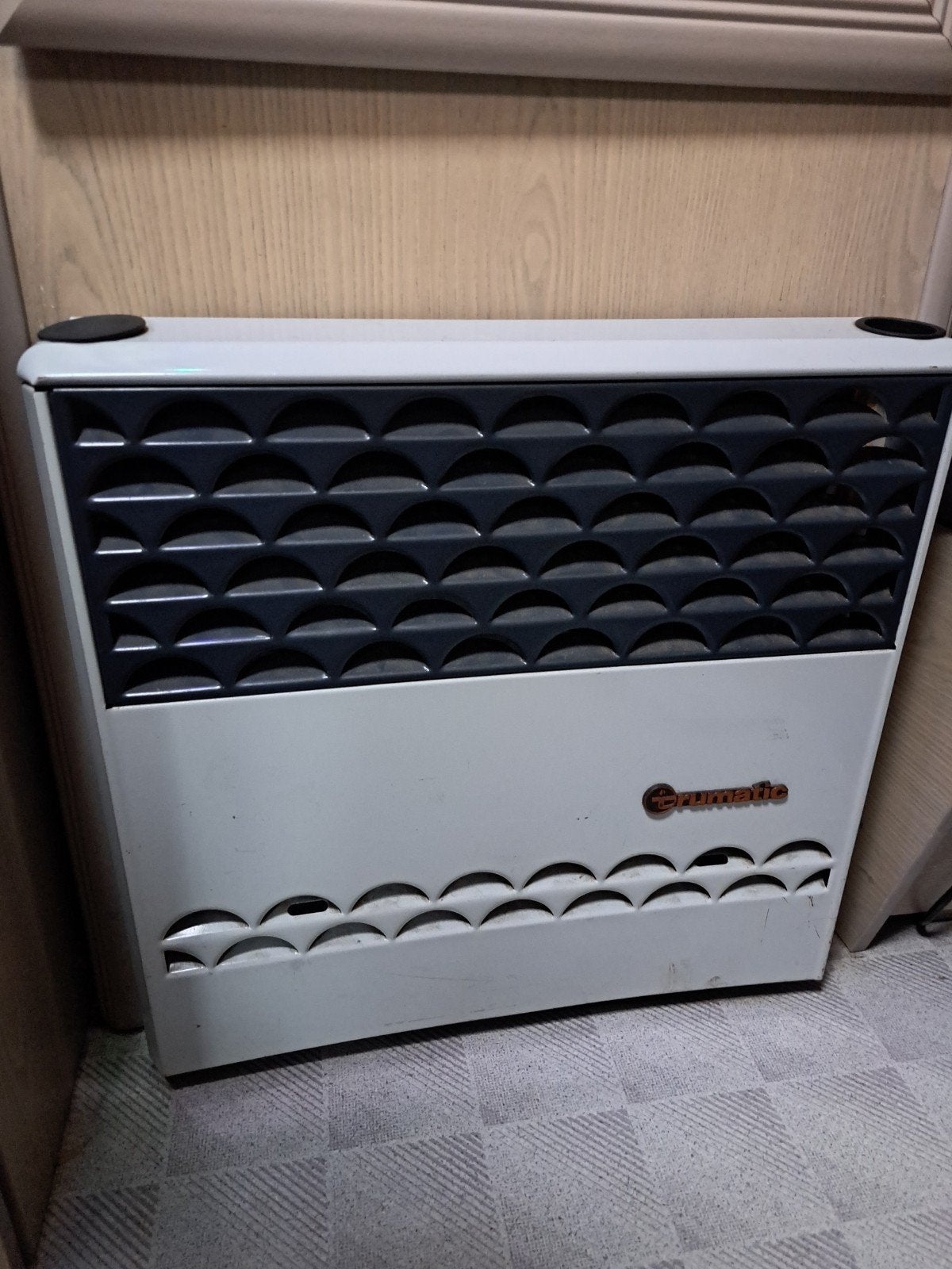 Trumatic kachel voor caravan of camper, Ophalen