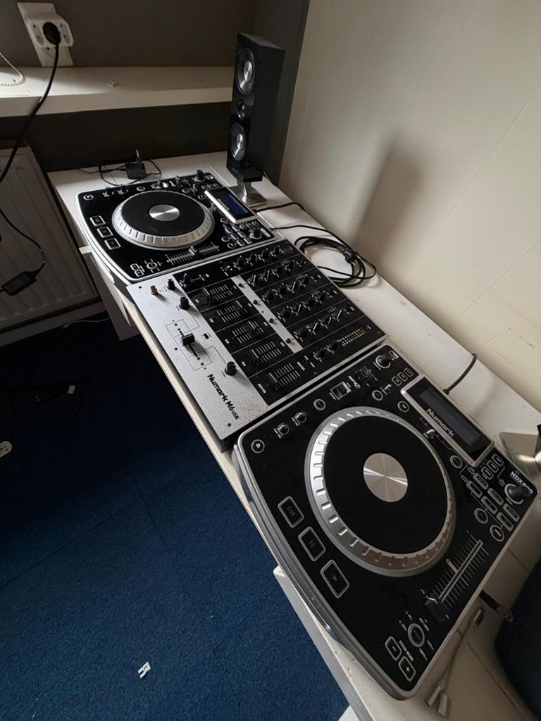 Numark dj set 2xNDX800 1xM6 Mixer, Ophalen of Verzenden, Gebruikt, Numark