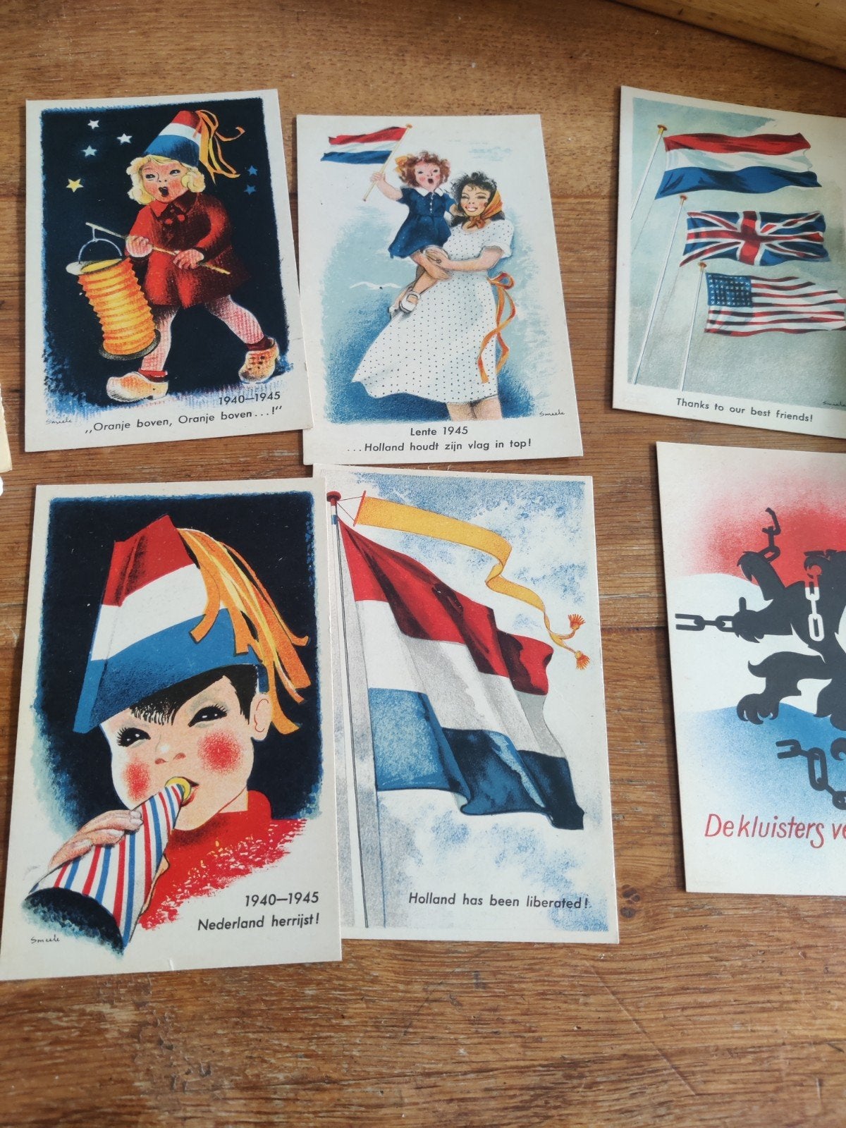 Doos met kaarten wo2 en andere zaken, Ophalen of Verzenden
