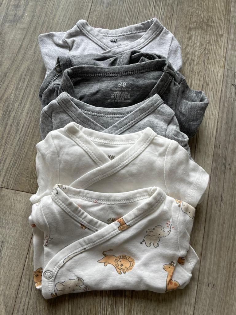 Omslagrompers maat 50 H&M, Ophalen, Zo goed als nieuw, Jongetje of Meisje, Nacht- of Onderkleding