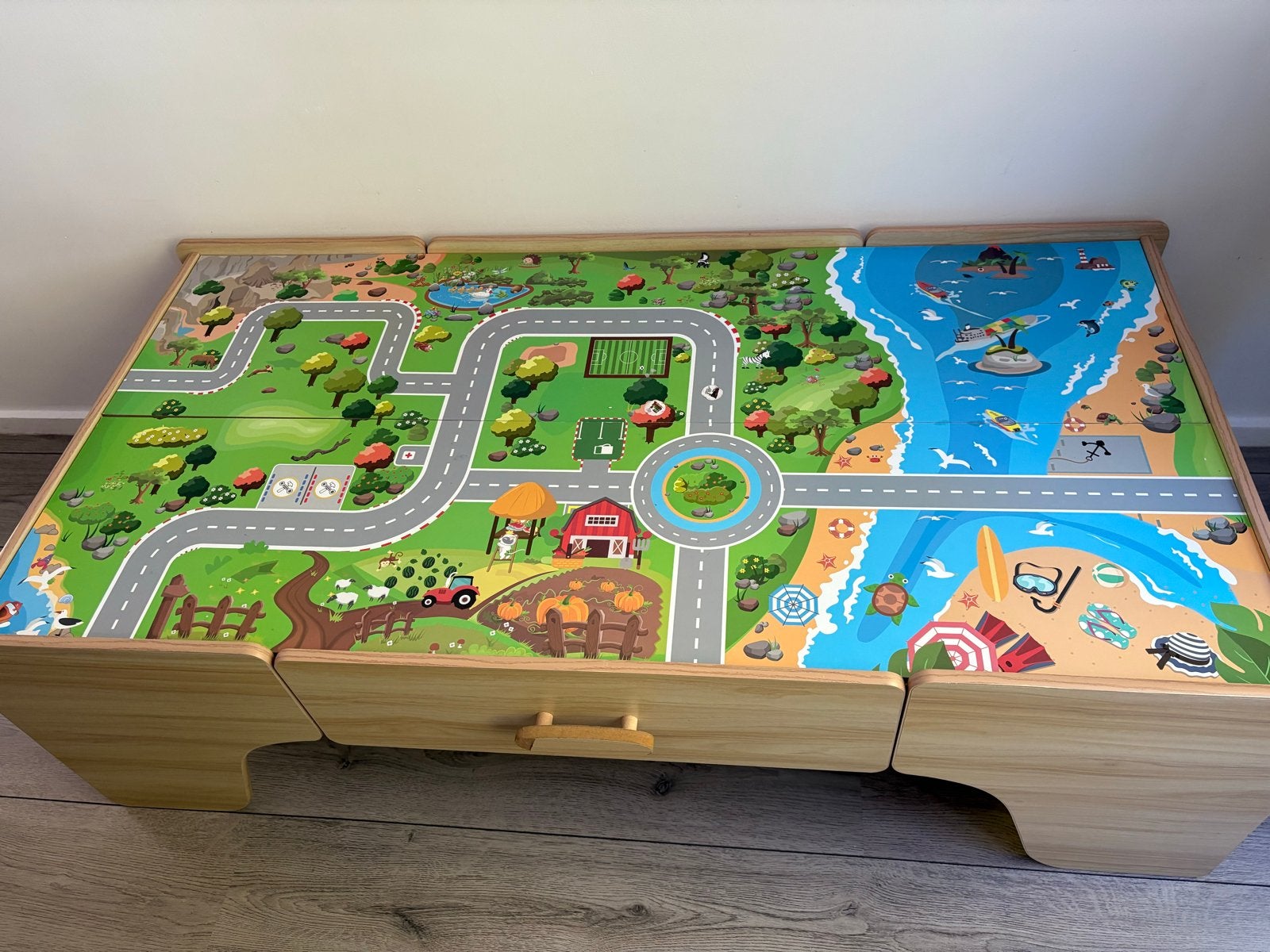 Houten Speeltafel met Treinbaan en Opbergruimte, Ophalen, Zo goed als nieuw, Bouwen