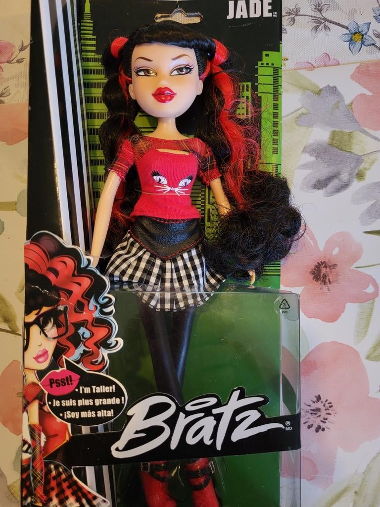 Bratz Jade, Ophalen of Verzenden, Zo goed als nieuw, Pop