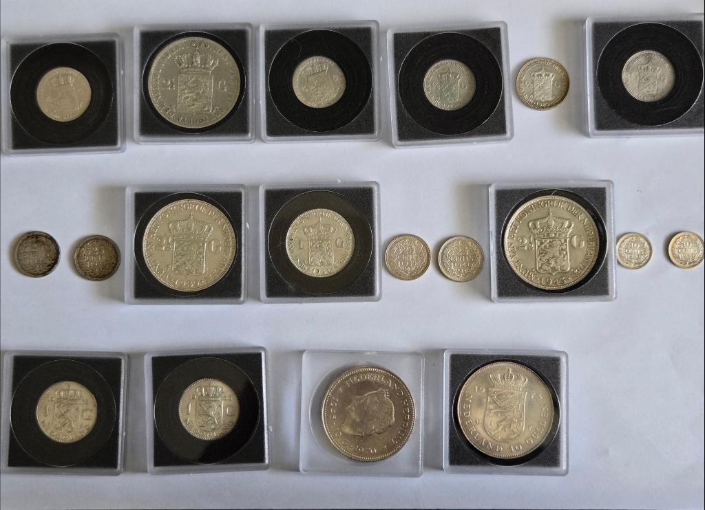 Lot van 19 Nederlandse zilveren munten uit de periode 1848, Postzegels en Munten, Munten | Nederland, Koning Willem III, Zilver