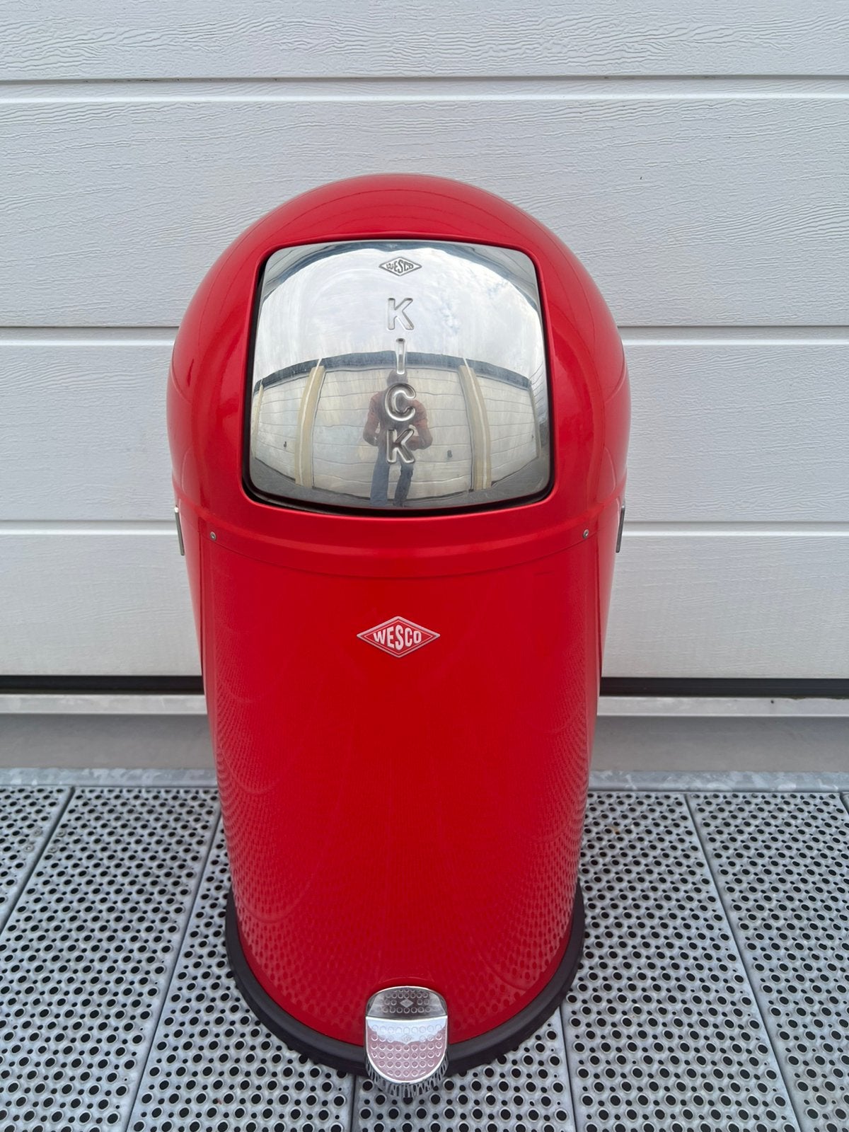 Wesco Kickboy pedaalemmer Rood, Huis en Inrichting, Met pedaal, 40 liter of meer, Ophalen of Verzenden, Zo goed als nieuw
