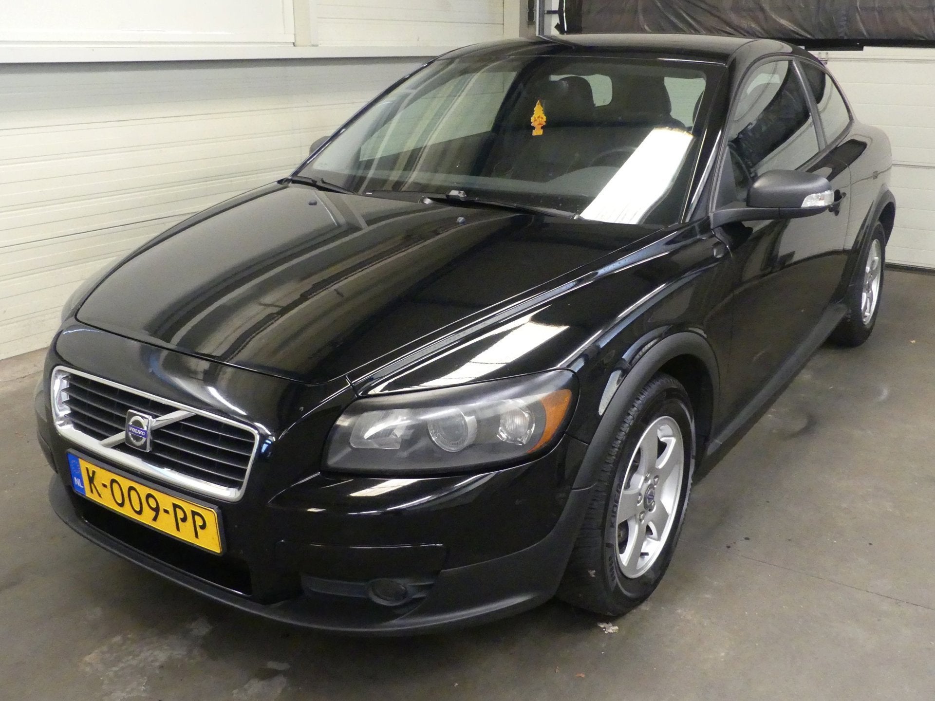 Volvo C30 1.8 - Cruise Control - Stoelverwarming - Airco, Auto's, Voorwielaandrijving, 1227 kg, 125 pk, Gebruikt