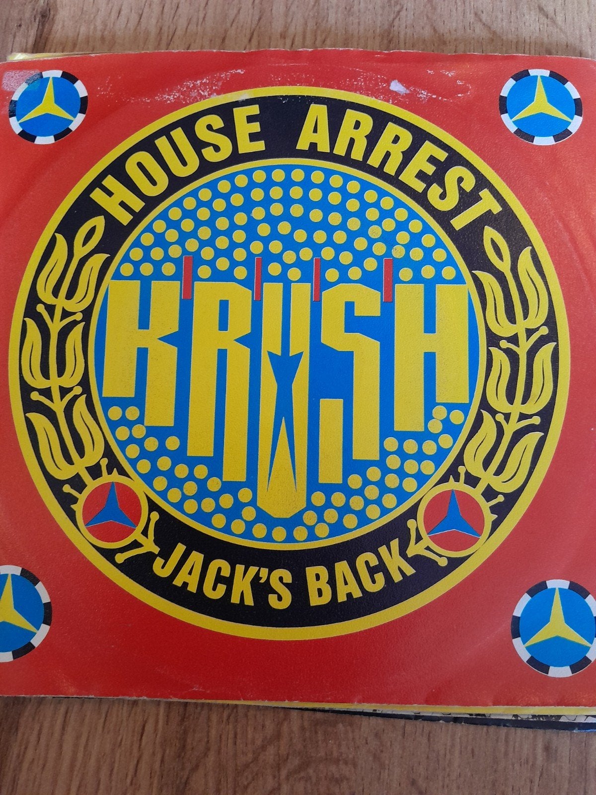 Krush 7 inch house arrest, Ophalen of Verzenden, Zo goed als nieuw
