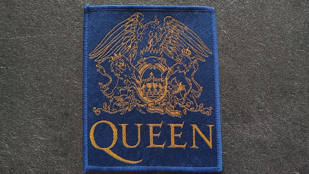 Queen vrij  mooie nieuwe crest logo patch q51, Verzenden, Nieuw, Kleding