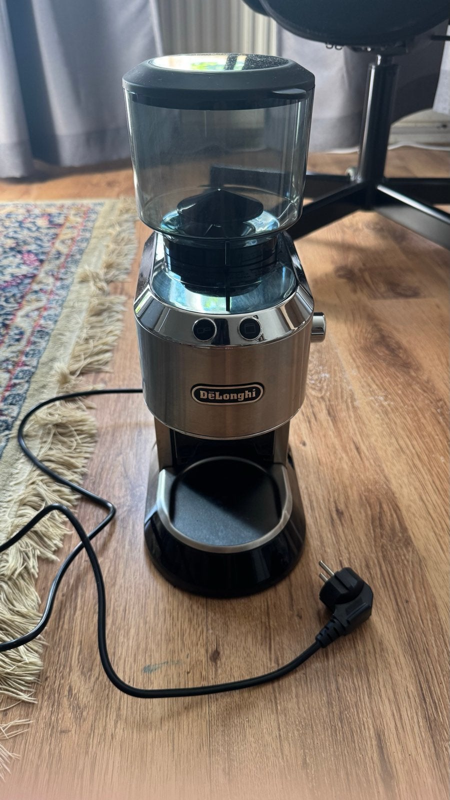 De'Longhi Dedica KG520.M Koffiebonenmaler, Witgoed en Apparatuur, Koffiezetapparaten, Ophalen of Verzenden, Zo goed als nieuw