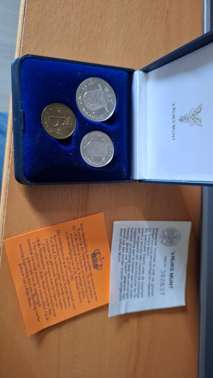 Muntset Beatrix 1980 met certificaat, Ophalen of Verzenden, Koningin Beatrix, Overige waardes, Setje