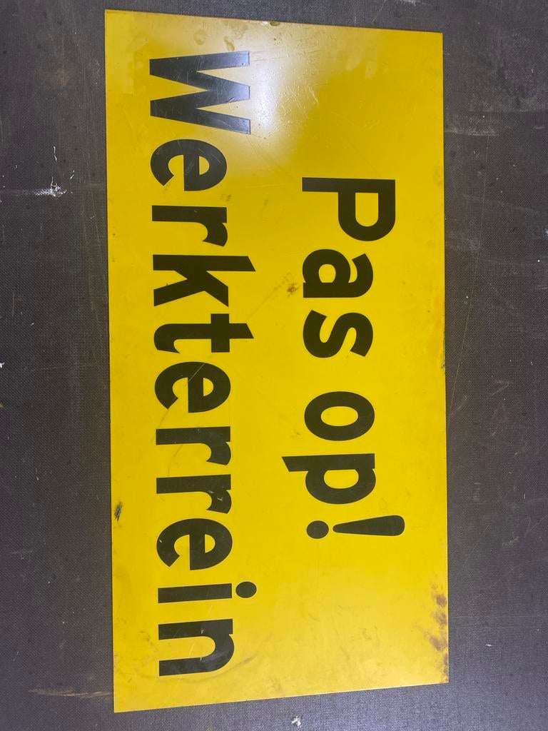 Kunststof aankondiging bord, Ophalen of Verzenden