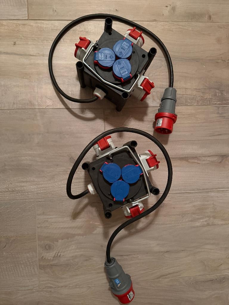 2x Brennenstuhl Compacte Rubber Stroomverdeler – IP44 – 1m, Ophalen of Verzenden, Zo goed als nieuw, Stopcontact