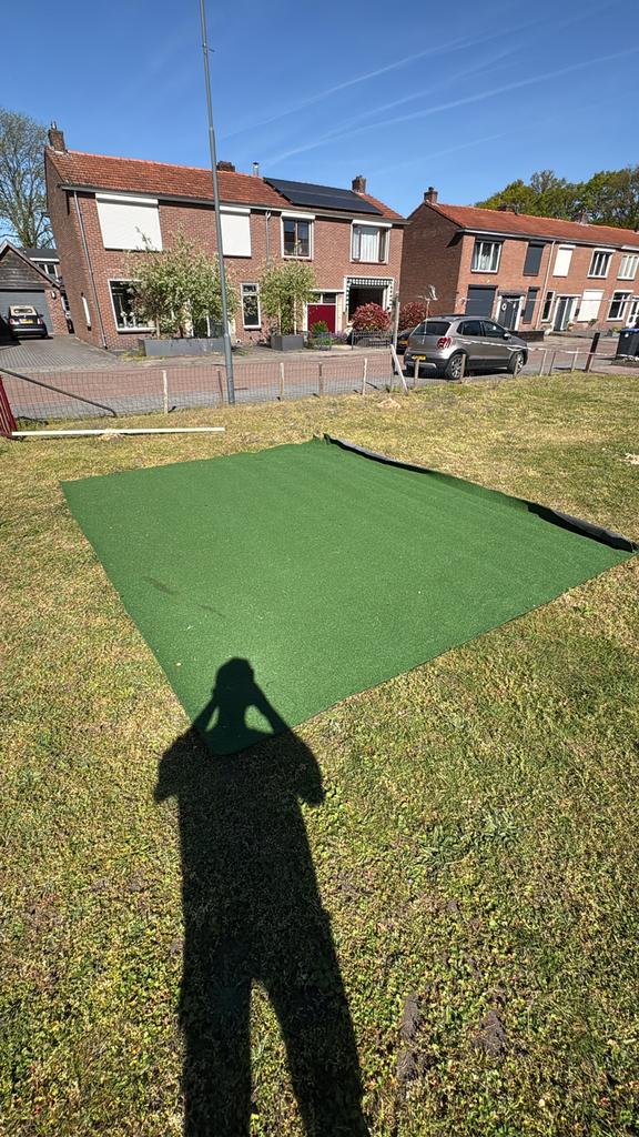 Kunstgras rollen: 1x13m en 4x3m - Ideaal voor tuin/balkon, Tuin en Terras, Gras en Kunstgras, Gebruikt, Kunstgras, 20 m² of meer