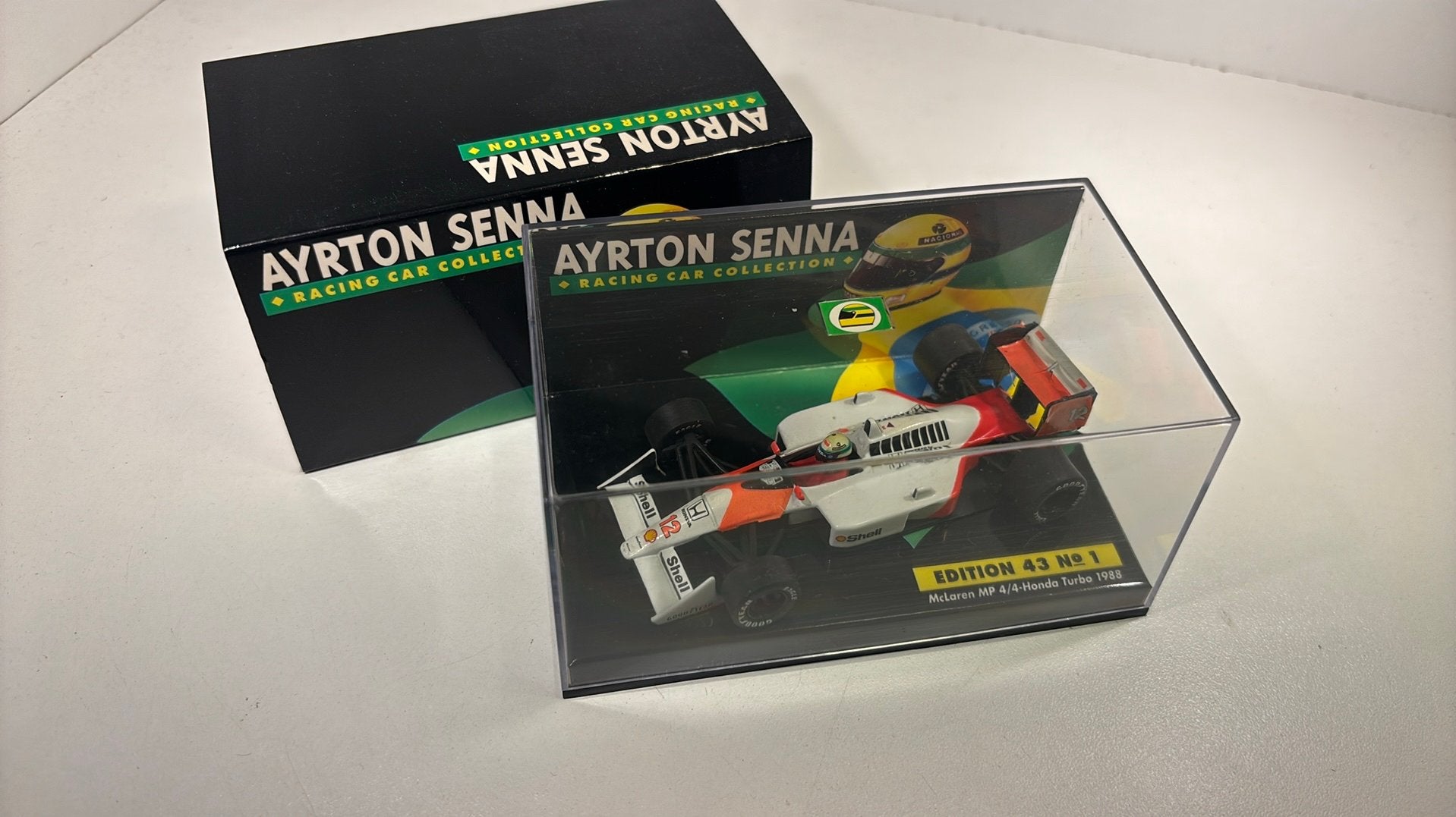 F1 McLaren mp4/4 honda turbo 1988 ayrton senna minichamps, Hobby en Vrije tijd, Modelauto's | 1:43, Auto, Ophalen of Verzenden