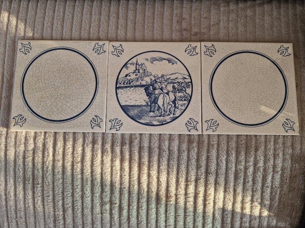 3 oude duitse tegeltjes, Ophalen of Verzenden