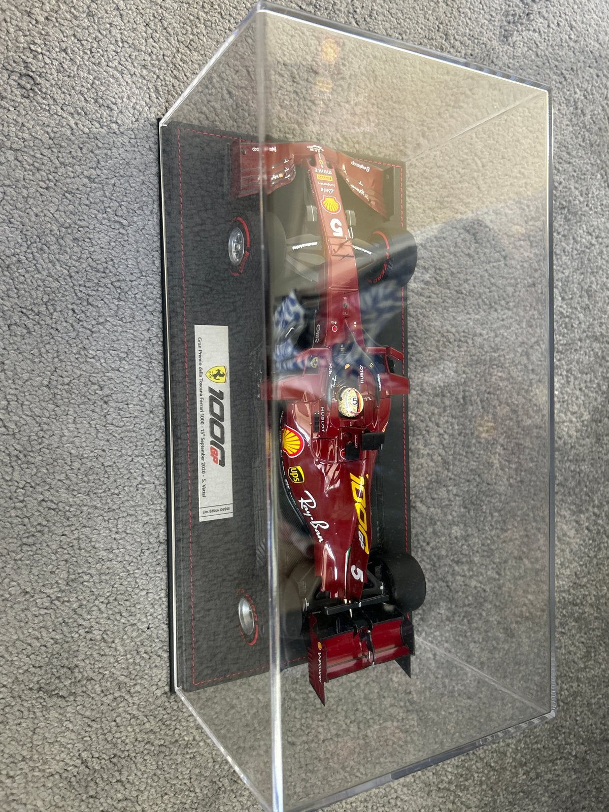 Ferrari SF1000 F1 Modelauto - Sebastian Vettel - 1:18, Ophalen of Verzenden, Zo goed als nieuw, Auto