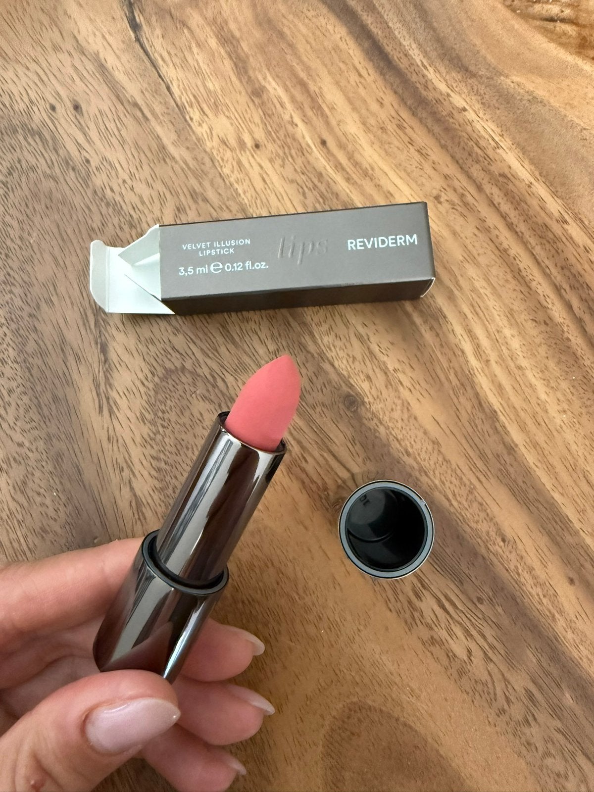 Reviderm Velvet Illusion Lipstick: Bare Blush, Lippen, Nieuw, Ophalen of Verzenden, Make-up