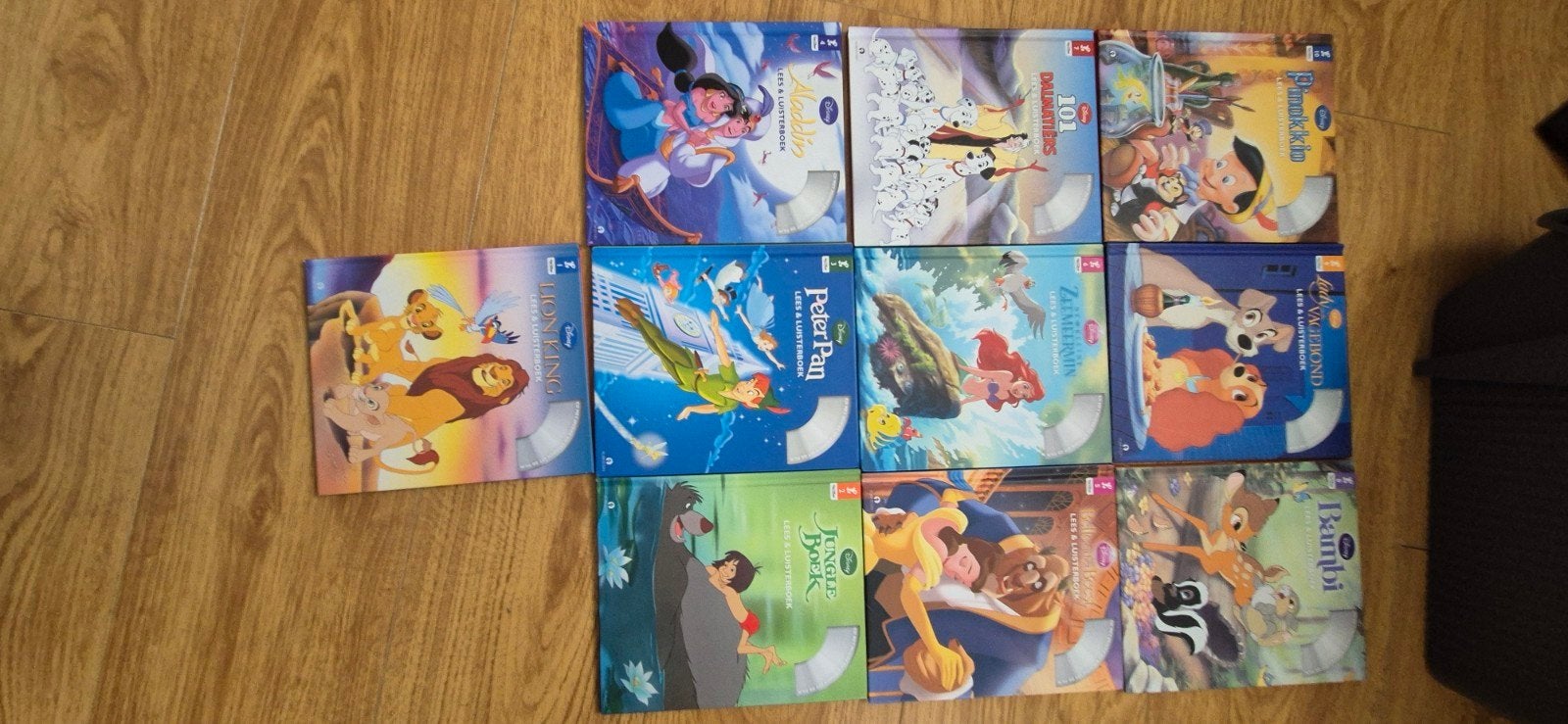 Disney Klassiekers lees Boxset - 10 boekjes, Avontuur, Gebruikt, Alle leeftijden, Ophalen of Verzenden